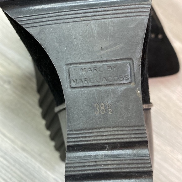 Marc by Marc Jacobs cute black leather and suede hidden wedge boot 38 1/2 8.5 - Picture 10 of 15